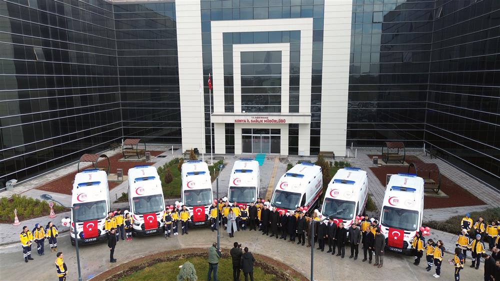 112 ACİL SERVİS FİLOSU GÜÇLENMEYE DEVAM EDİYOR 