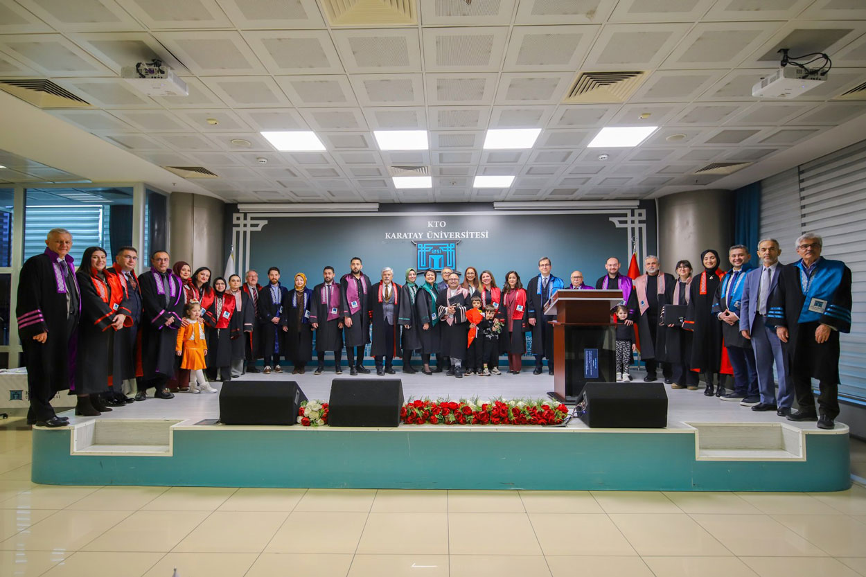KTO KARATAY ÜNİVERSİTESİ’NDE AKADEMİK TEŞVİK ÖDÜL TÖRENİ VE CÜBBE GİYME PROGRAMI DÜZENLENDİ