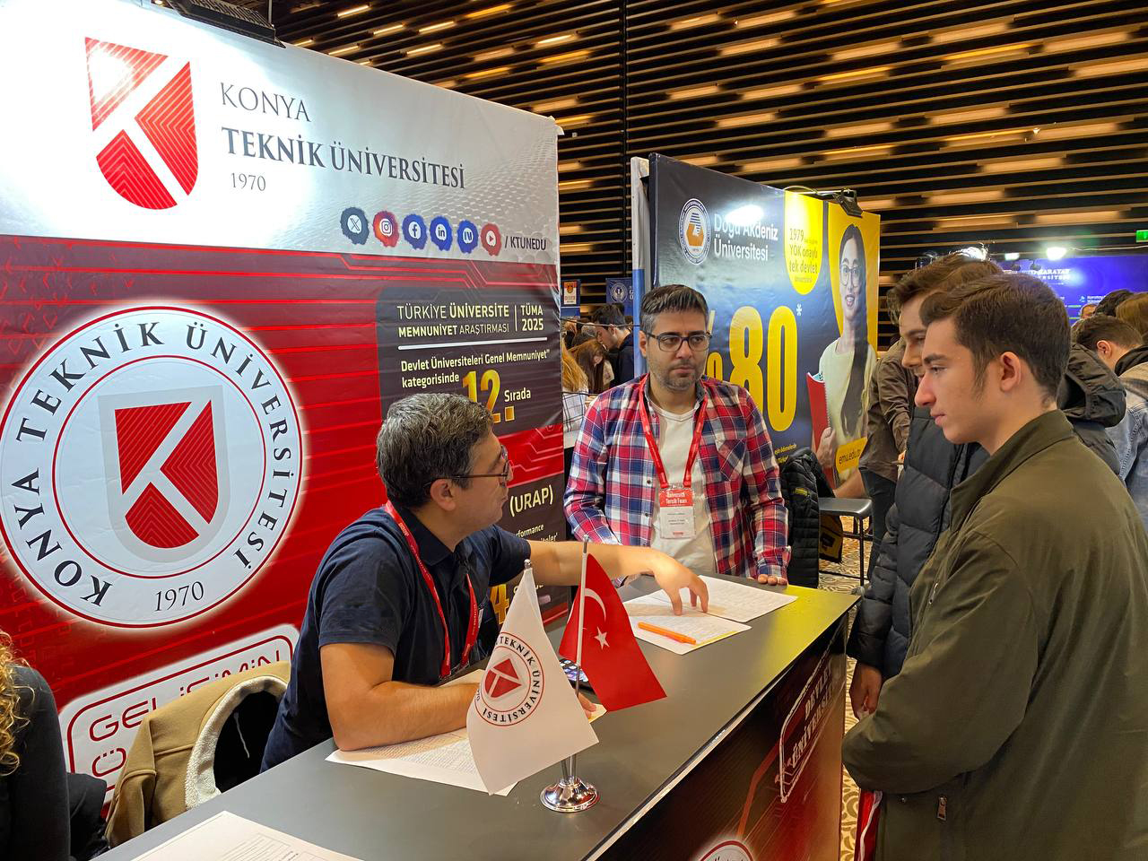 KONYA TEKNİK ÜNİVERSİTESİ, ÜNİVERSİTE TANITIM GÜNLERİNDE ADAY ÖĞRENCİLERLE BULUŞMAYA DEVAM EDİYOR