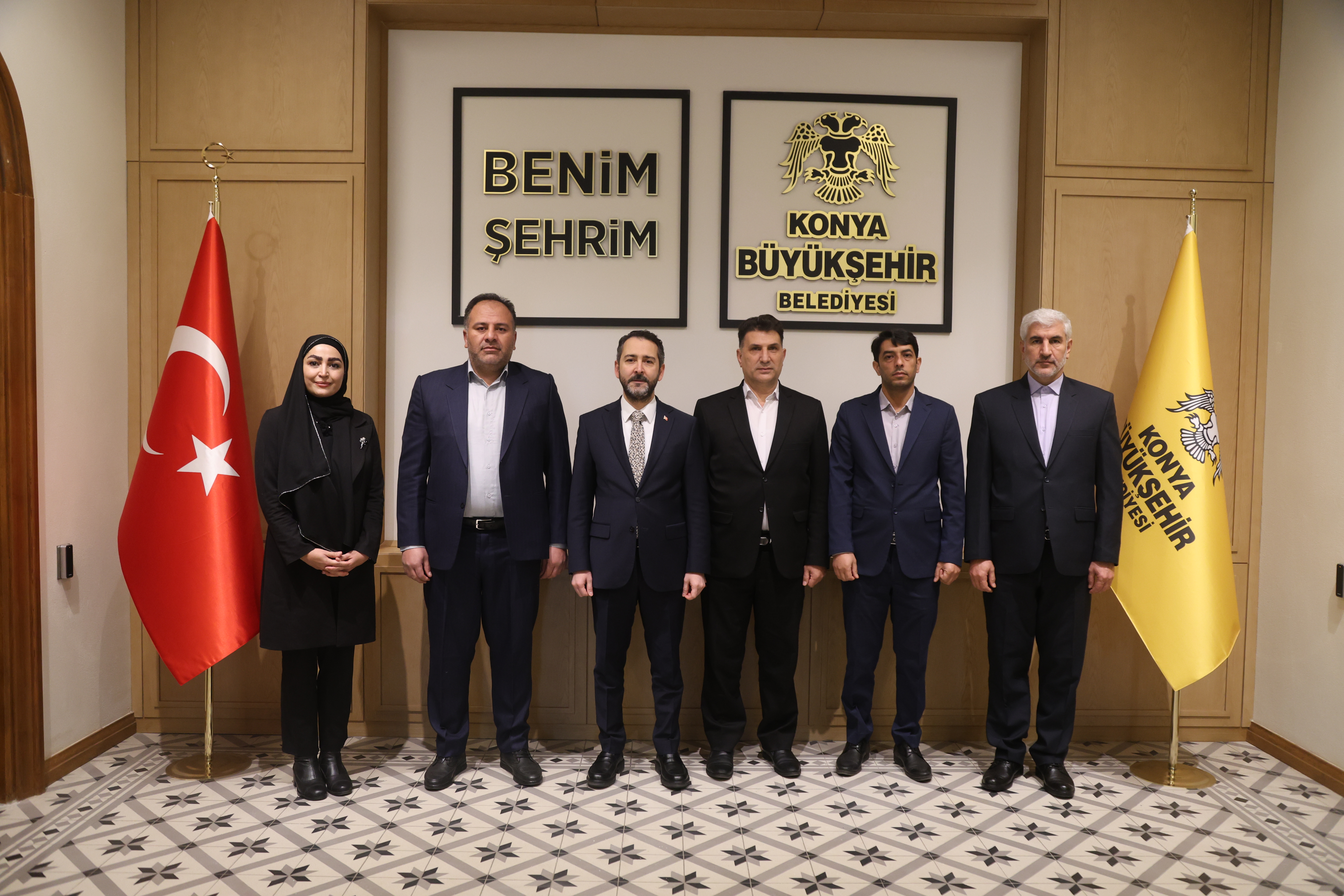 KONYA BÜYÜKŞEHİR İLE İRAN’IN HOY BELEDİYESİ KARDEŞ ŞEHİR OLDU