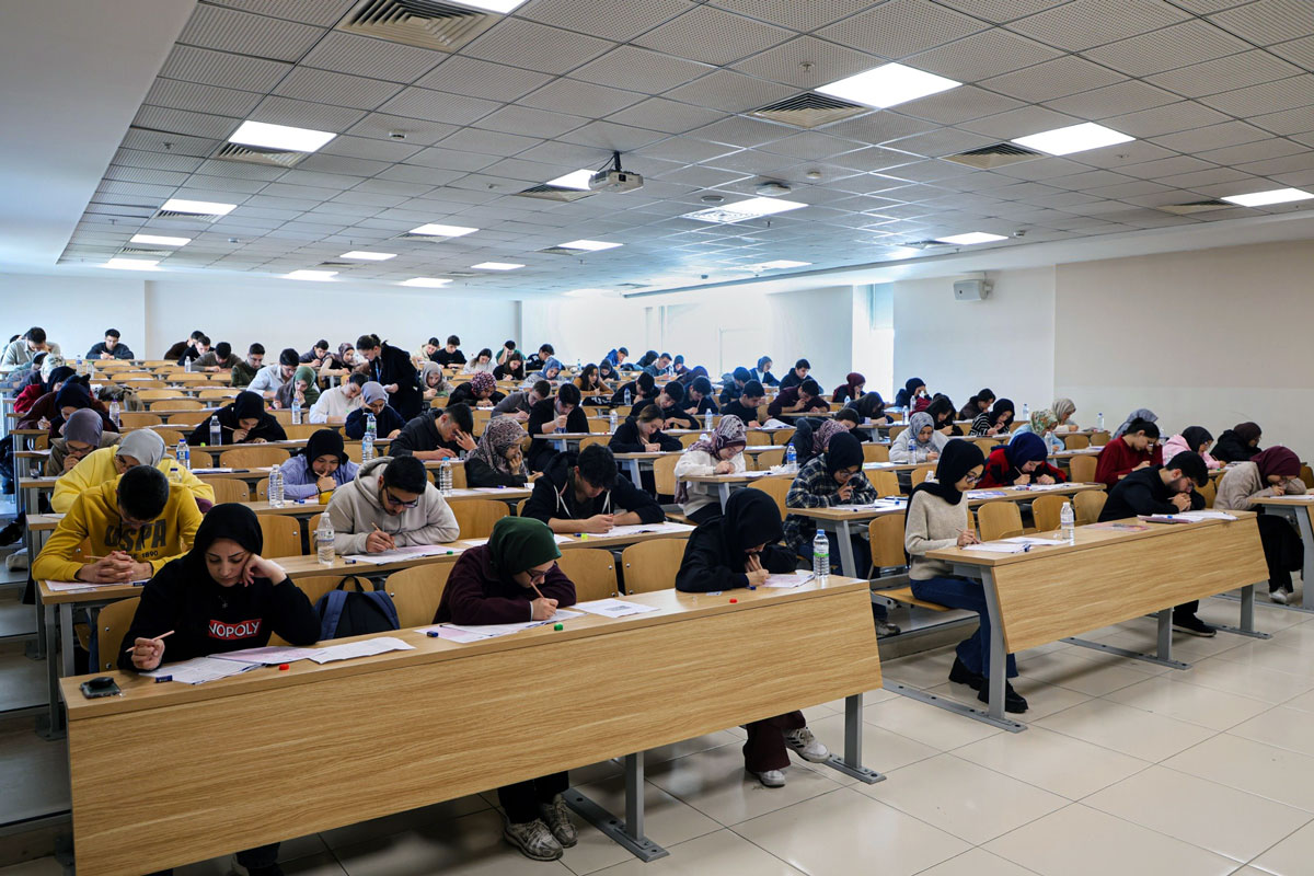 KTO KARATAY’DA ÜNİVERSİTE ADAYLARI İÇİN TYT PROVASI YAPILDI