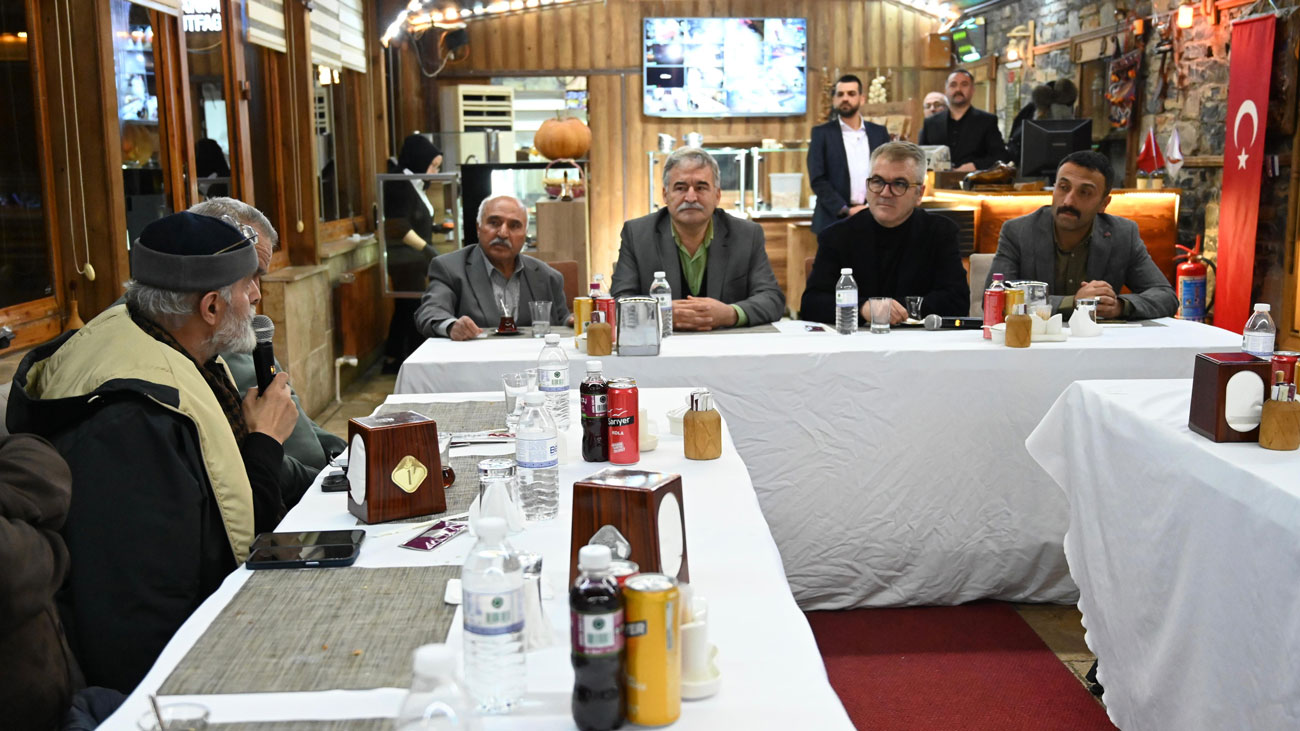 BAŞKAN USTAOĞLU BASIN MENSUPLARINI AĞIRLADI 